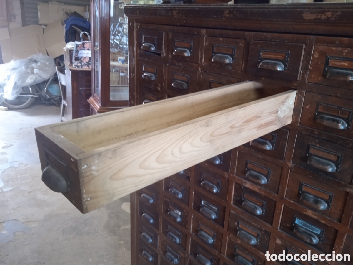 mueble cajonera de madera con 14 cajones - colo - Compra venta en  todocoleccion