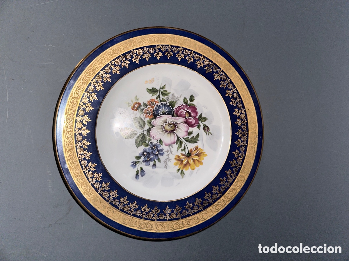 Antig&uuml;edades: PLATO DE PORCELANA - Foto 1