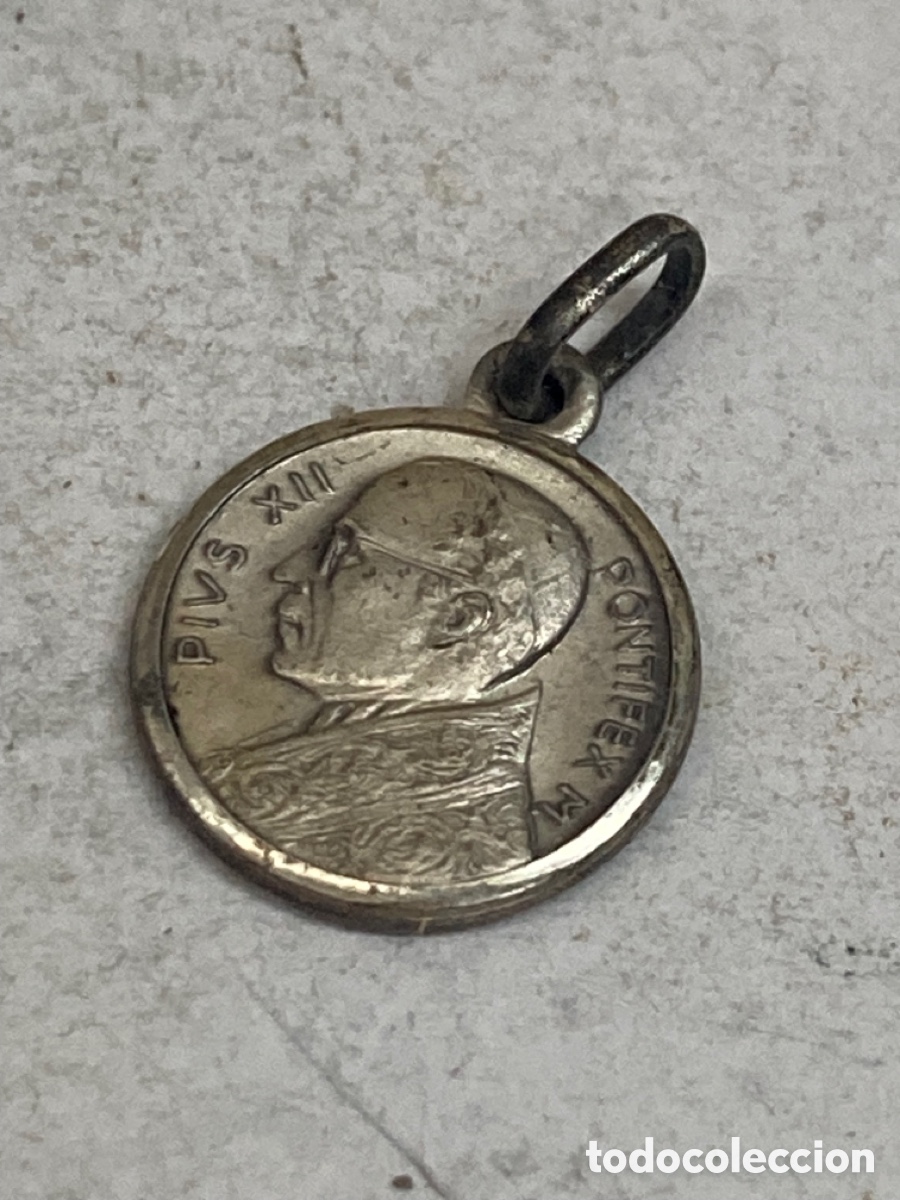 Antig&uuml;edades: Medalla de plata religiosa C68 - Foto 1