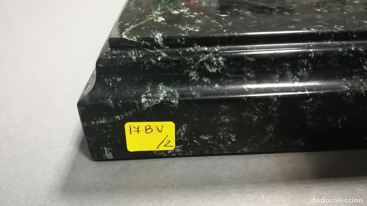 Antig&uuml;edades: BASE RECTANGULAR DE M&Aacute;RMOL VERDE OSCURO Y VETAS BLANCAS - Foto 5