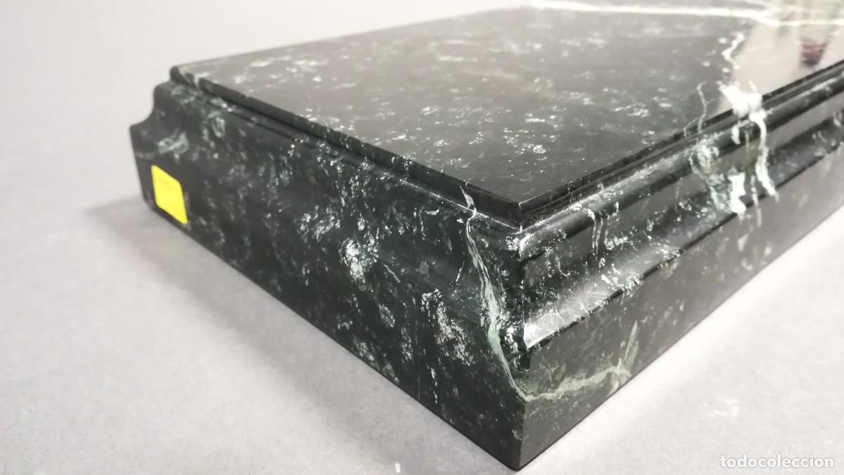 Antig&uuml;edades: BASE RECTANGULAR DE M&Aacute;RMOL VERDE OSCURO Y VETAS BLANCAS - Foto 6