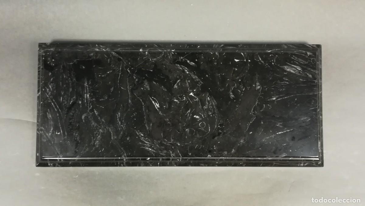 Antig&uuml;edades: BASE DE M&Aacute;RMOL NEGRO RECTANGULAR - Foto 2