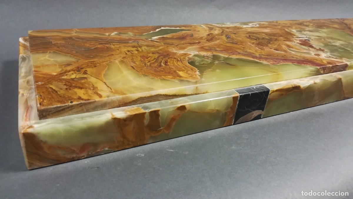 Antig&uuml;edades: BASE GRANDE DE ONICE Y MARMOL PORTORO DE FORMA RECTANGULAR - Foto 3