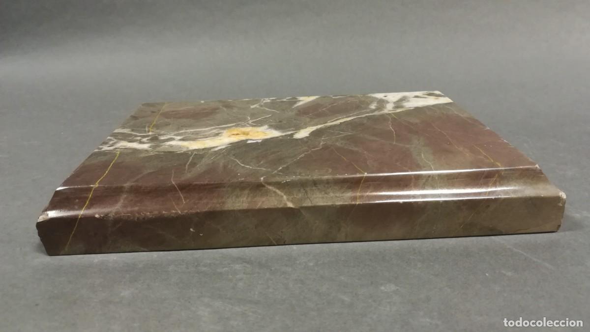 Antig&uuml;edades: BASE DE MARMOL GRIS RECTANGULAR - Foto 1