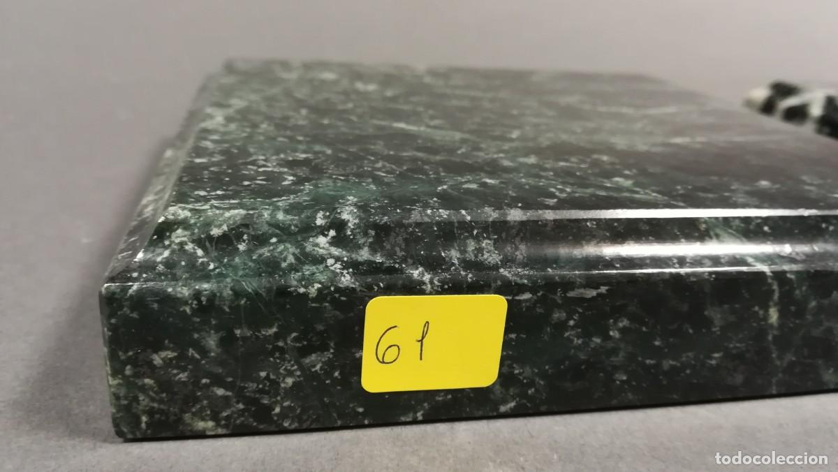 Antig&uuml;edades: BASE DE MARMOL VERDE DE MACAEL - Foto 2