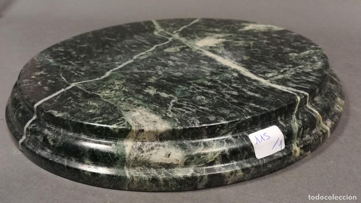 Antig&uuml;edades: BASE DE MARMOL VERDE DE MACAEL CIRCULAR - Foto 1