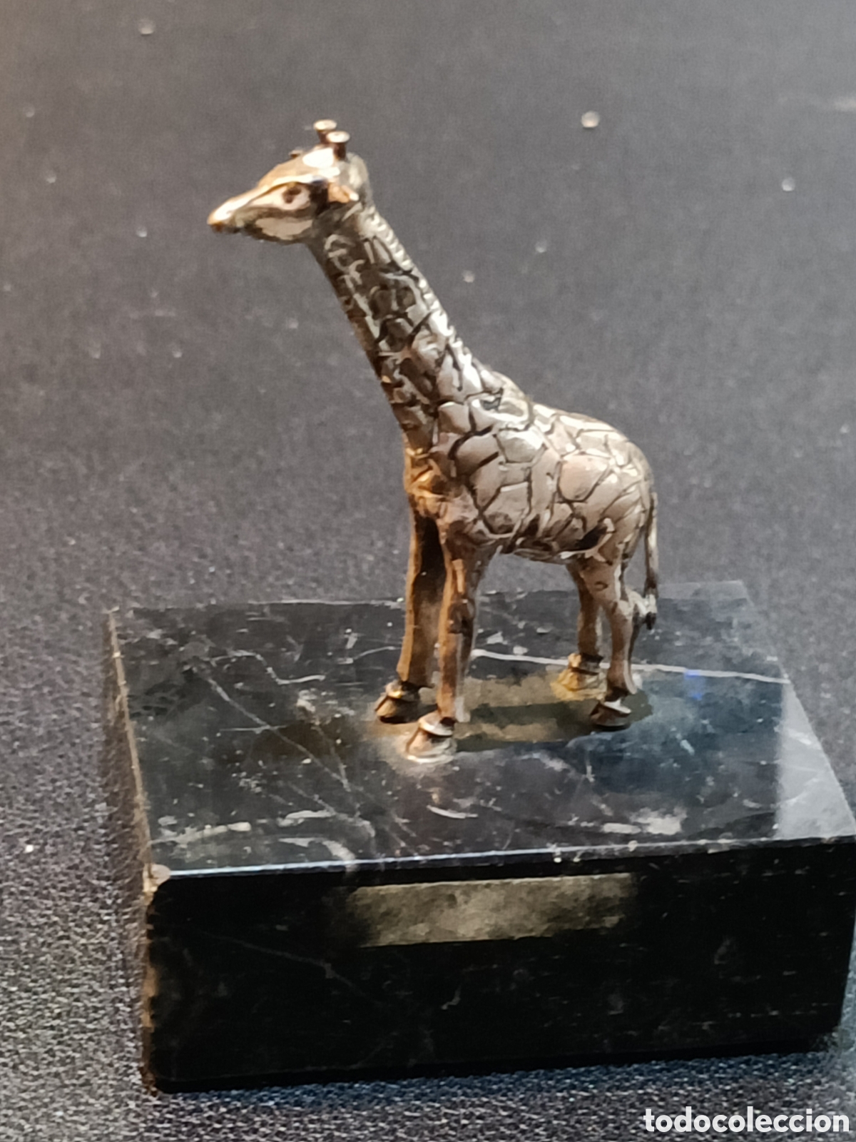 Antig&uuml;edades: Figura de jirafa de plata. - Foto 1