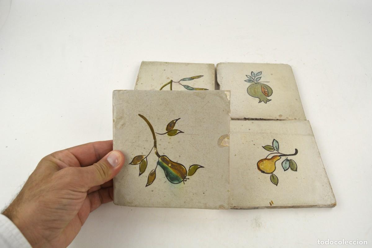Antig&uuml;edades: Conjunto de azulejos antiguos con frutas. - Foto 2
