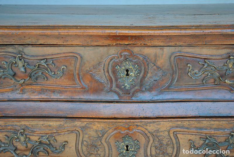 Antig&uuml;edades: Commode tombeau en noyer &eacute;poque XVIII&egrave;me - Foto 4