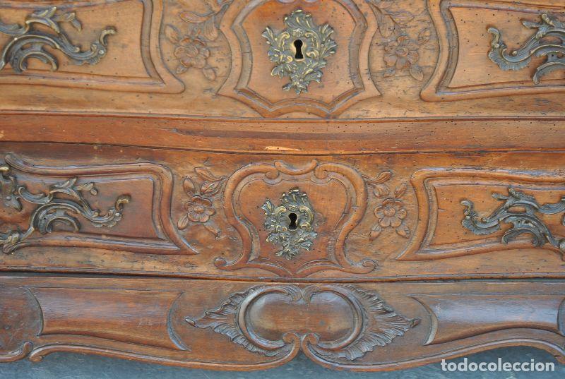 Antig&uuml;edades: Commode tombeau en noyer &eacute;poque XVIII&egrave;me - Foto 9