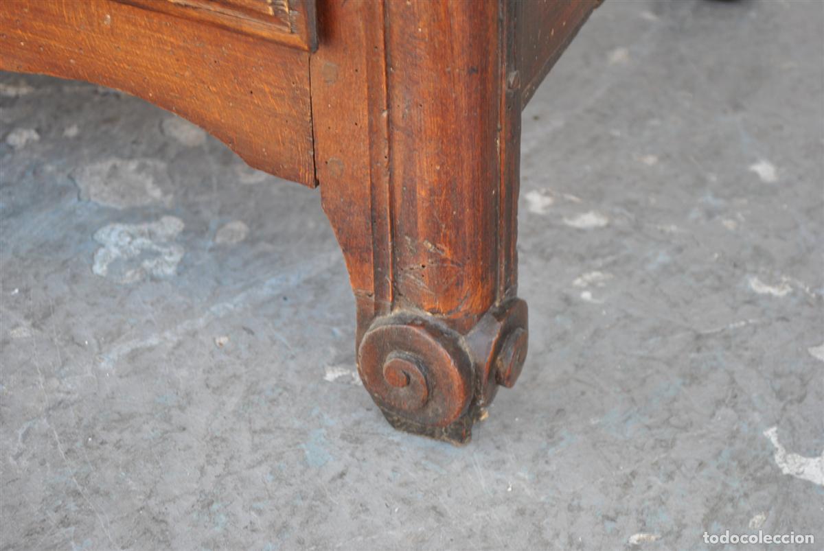 Antig&uuml;edades: Commode galb&eacute;e en h&ecirc;tre &eacute;poque XVIII&egrave;me - Foto 6