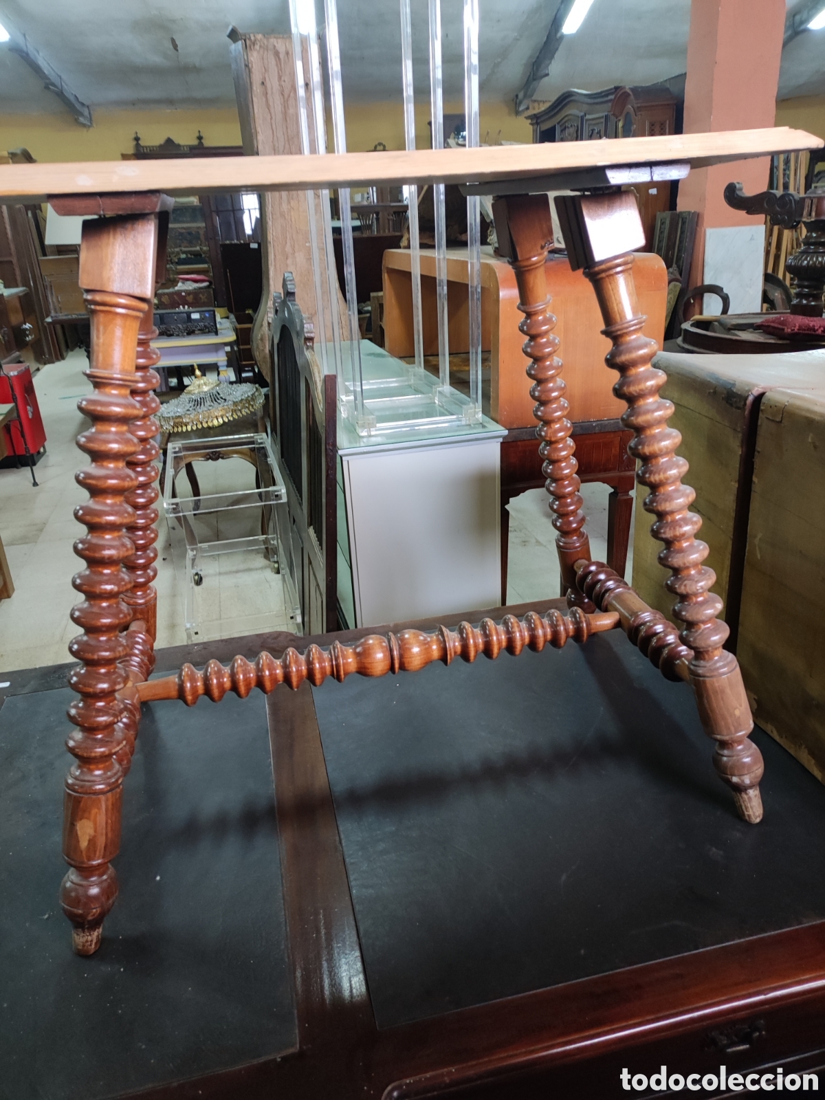 Antig&uuml;edades: Mesa auxiliar - Foto 4