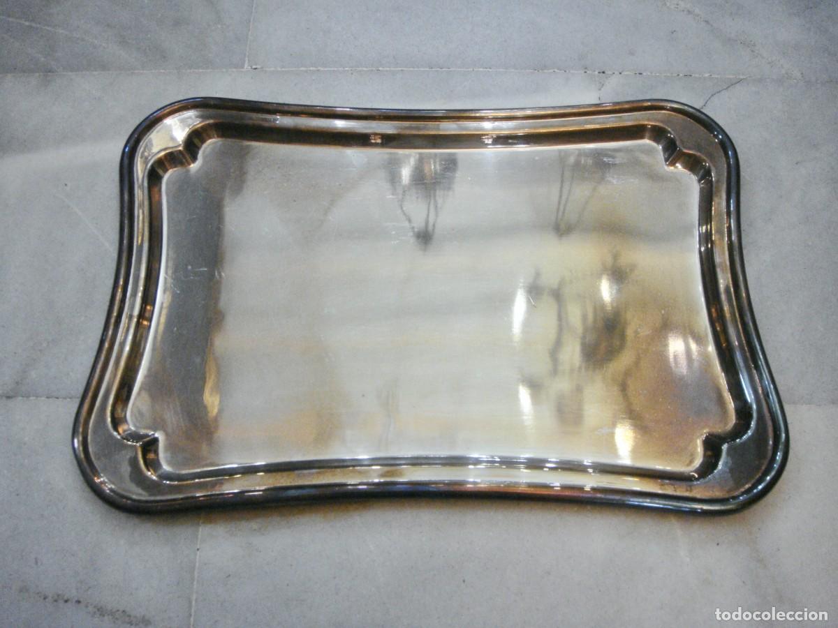 Antig&uuml;edades: Bandeja rectangular Meneses &middot; Metal plateado &middot; ca. 1950&ndash;1970 - Foto 3