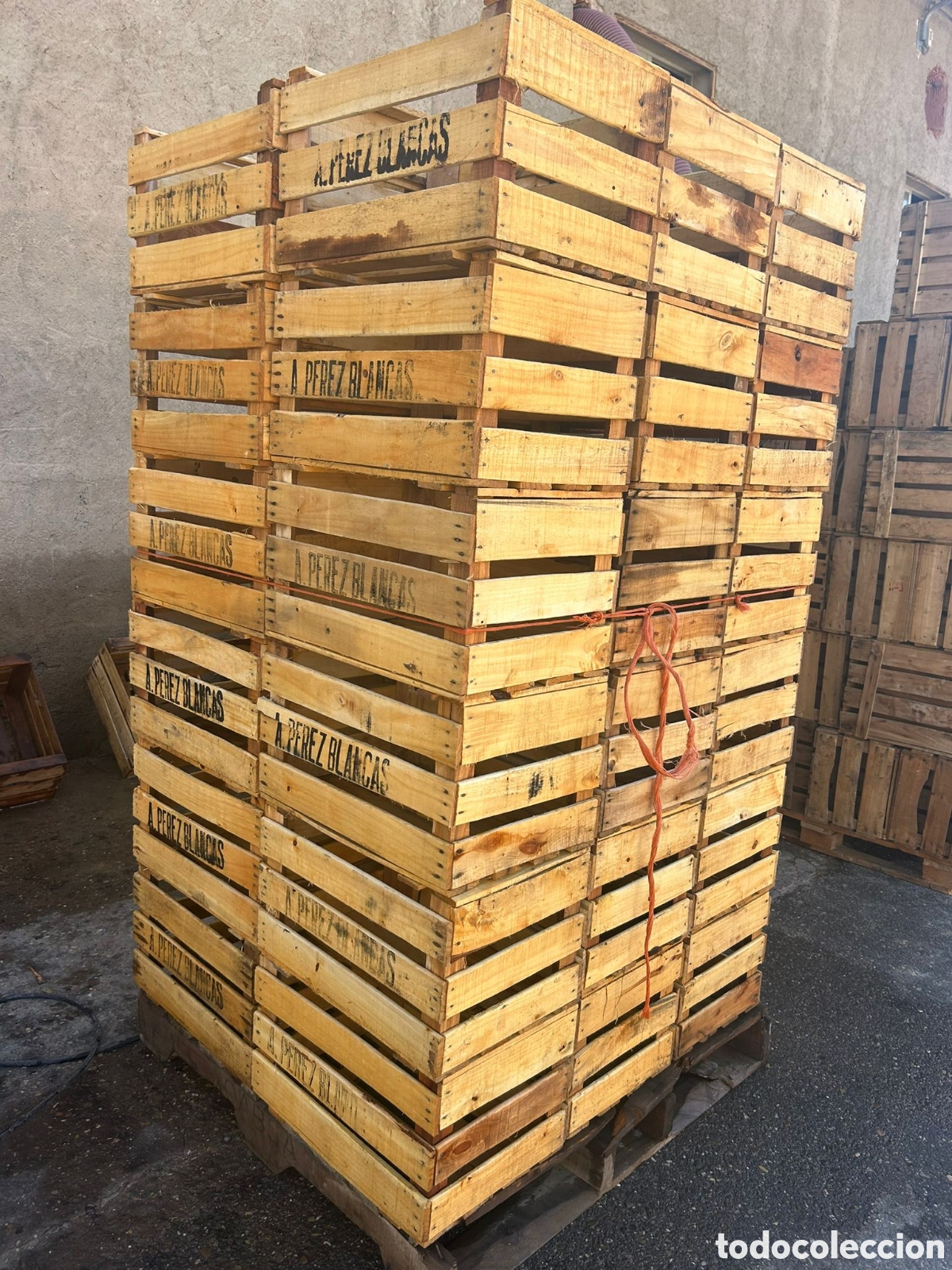lote 6 cajas fruta de madera - Buy Agricultural and farm antiques on  todocoleccion