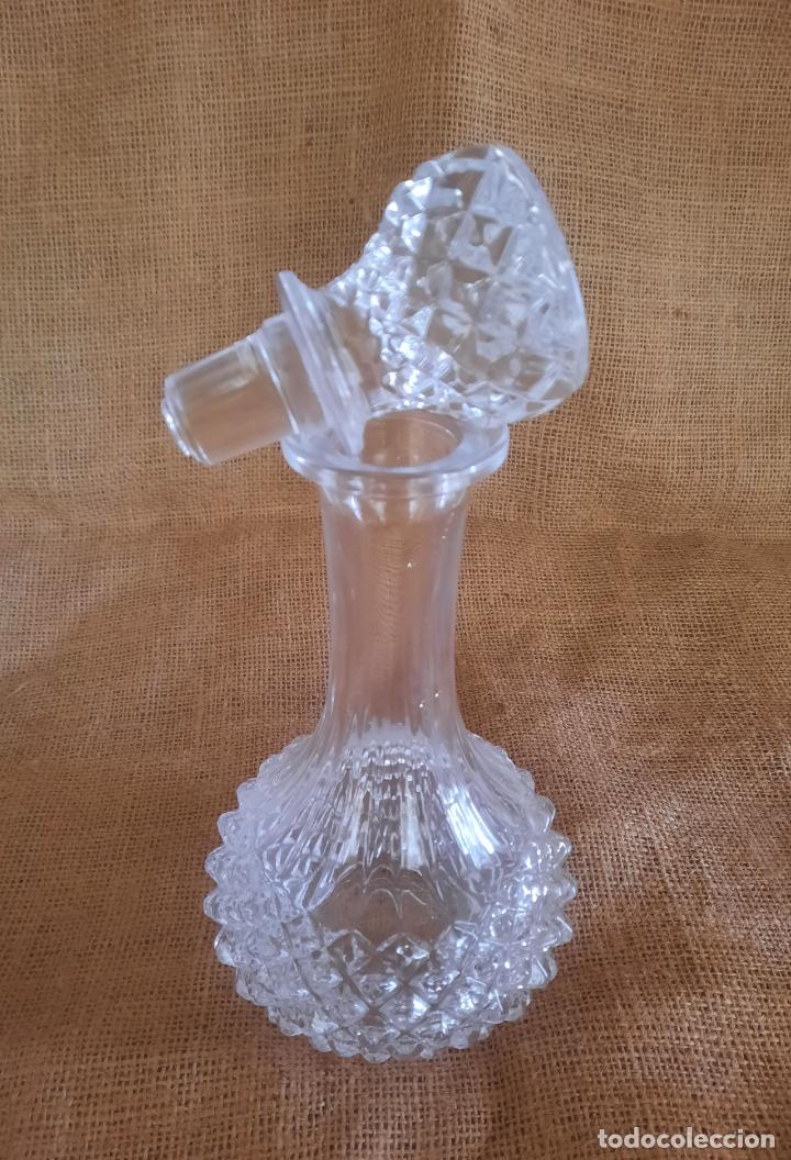 Antig&uuml;edades: BOTELLA LICORERA (500 c.c.) CON 6 CHUPITOS. - Foto 3