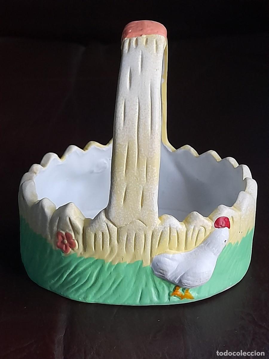 Antig&uuml;edades: El cesta de biscuit con gallinas - Foto 2