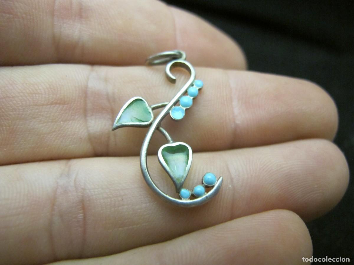 Antig&uuml;edades: Colgante de plata y esmalte. - Foto 3