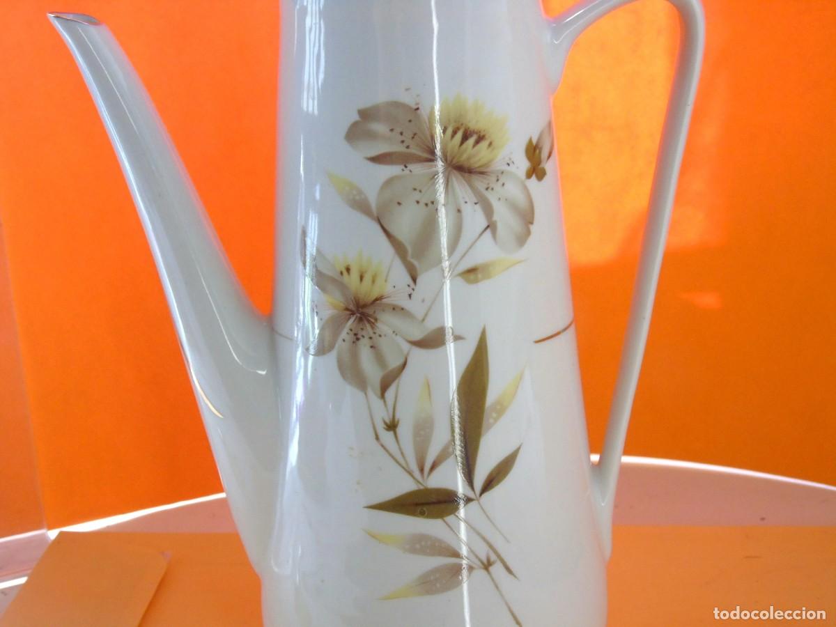 Antig&uuml;edades: TETERA ANTIGUA DE PORCELANA - Foto 4