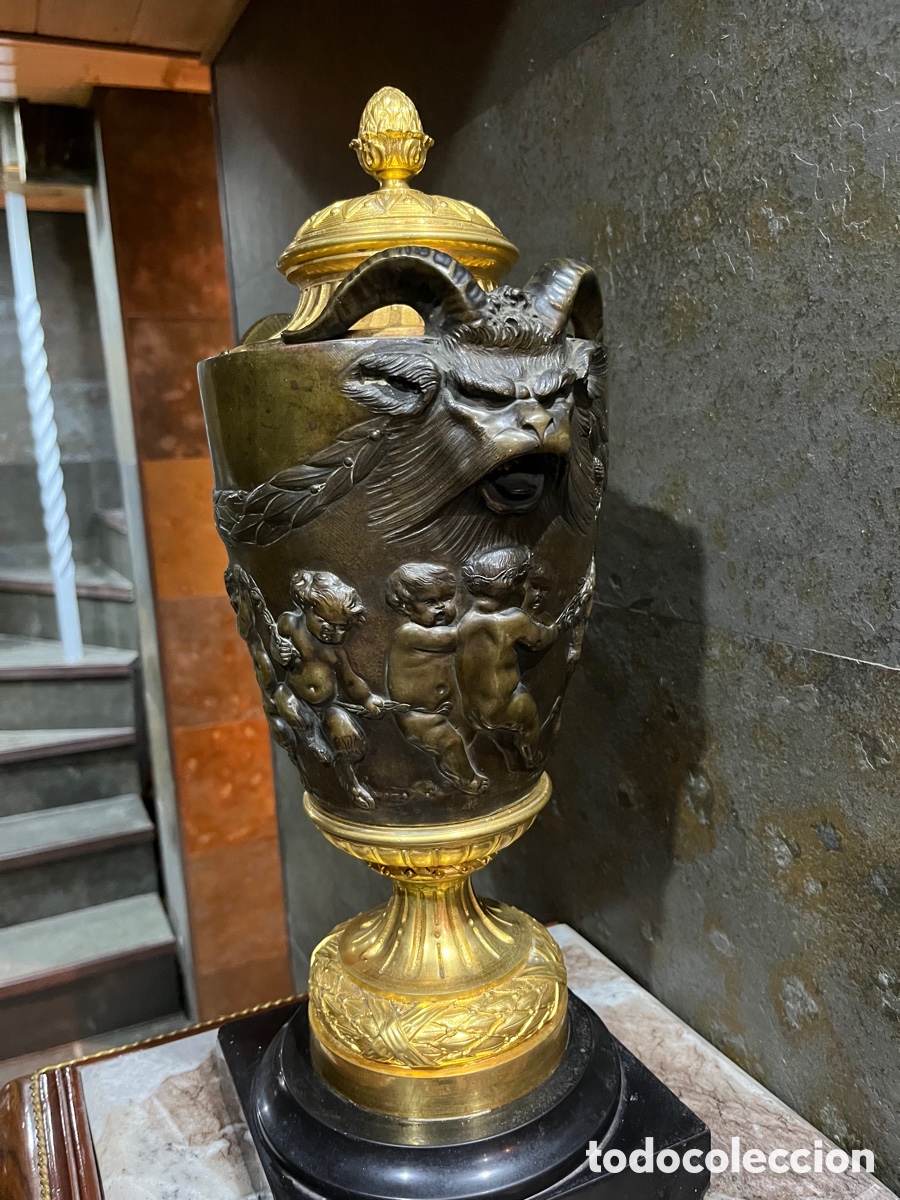 Antig&uuml;edades: Jarr&oacute;n de bronce - Foto 2