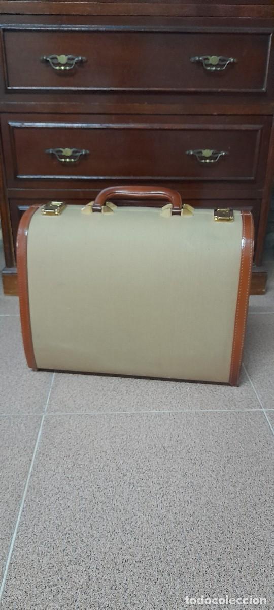 Antig&uuml;edades: BOLSO MALETA UBRIQUE - Foto 2