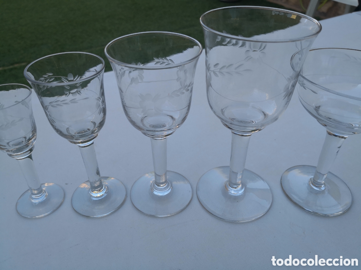 Antig&uuml;edades: Vajilla de copas de vidrio labrado. - Foto 11