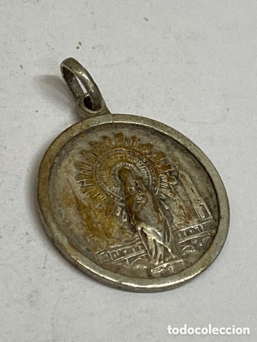 Antig&uuml;edades: Medalla de plata C75 - Foto 1