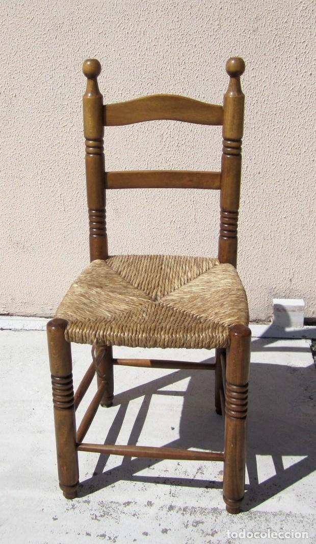Antig&uuml;edades: 9 sillas rusticas asiento de enea SXX - Foto 5