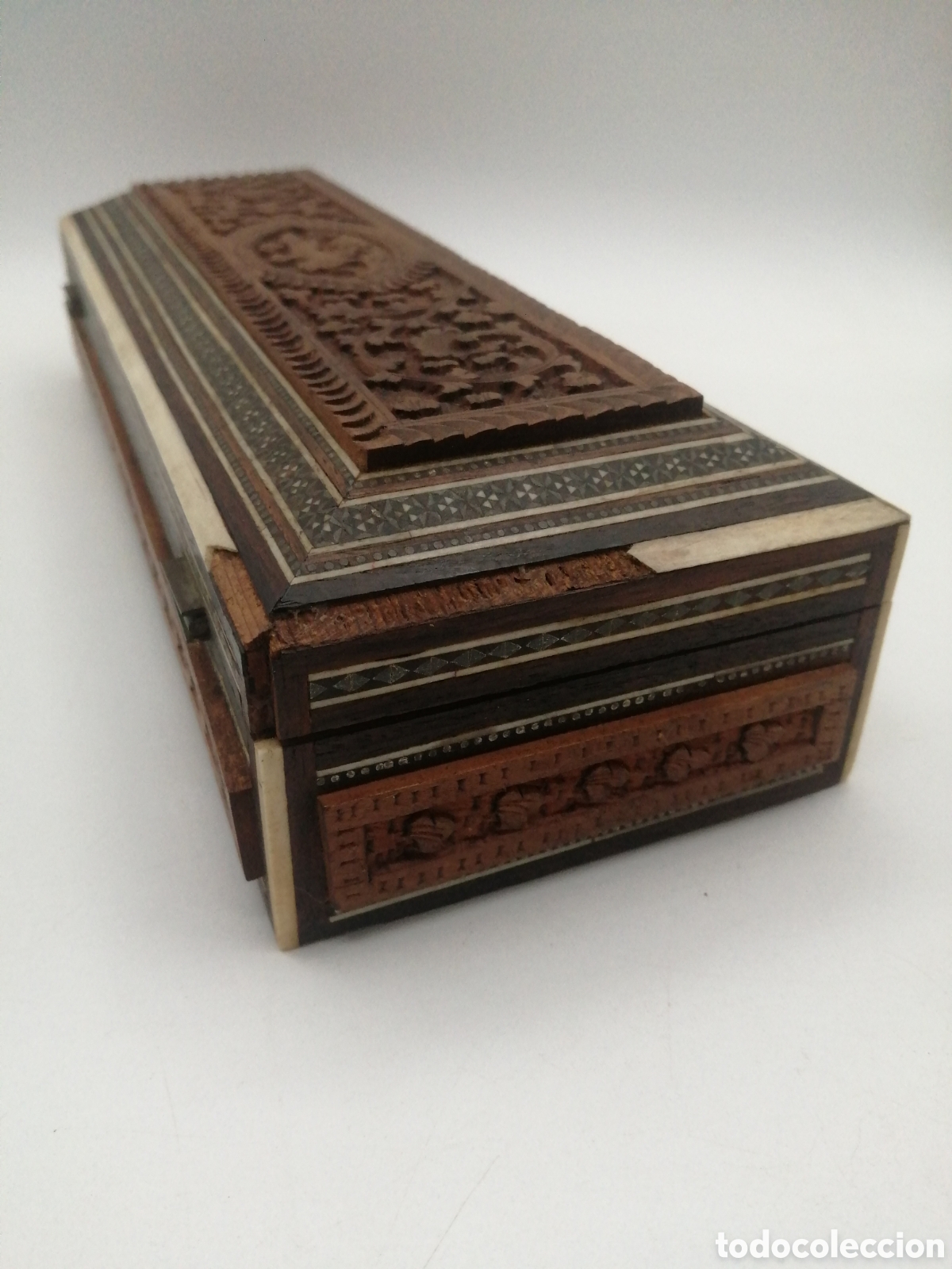 Antig&uuml;edades: Antigua caja rectangular madera de S&aacute;ndalo y taracea - Foto 9