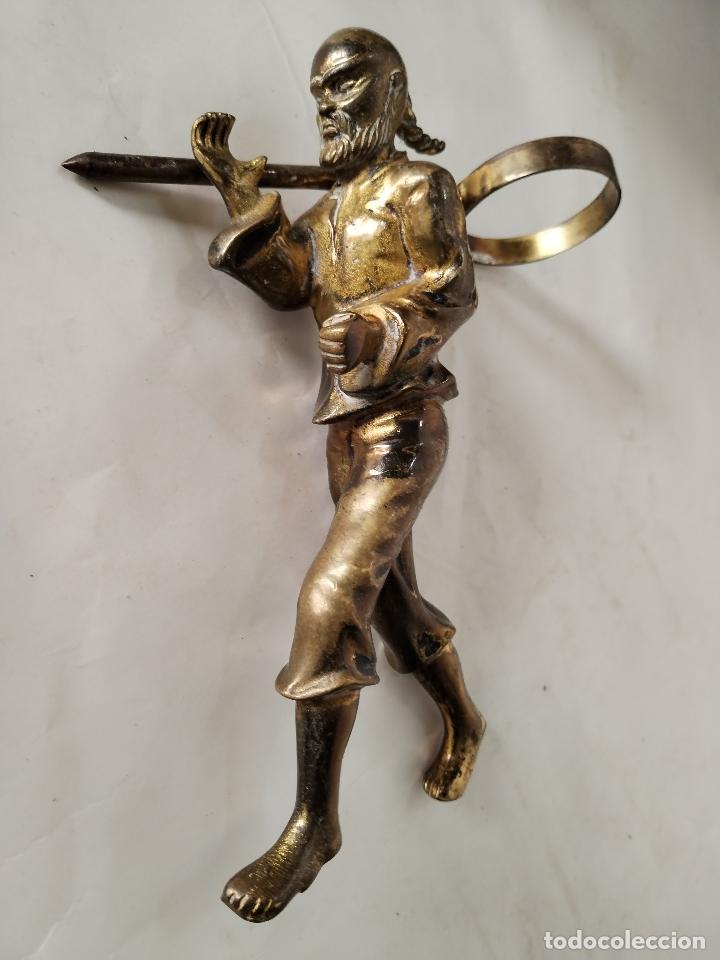 Antig&uuml;edades: figura chino de bronce - Foto 7