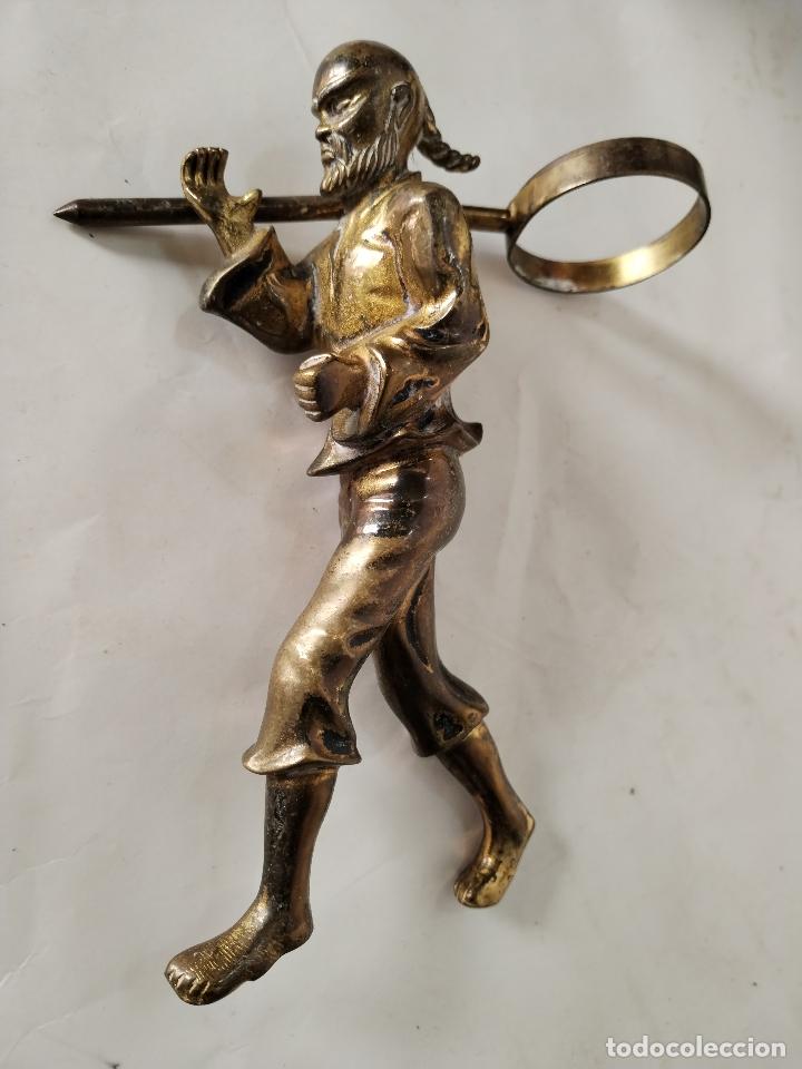 Antig&uuml;edades: figura chino de bronce - Foto 1