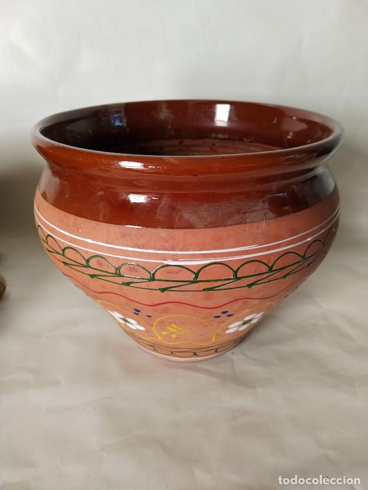 Antig&uuml;edades: macetero de ceramica vidriada - Foto 2
