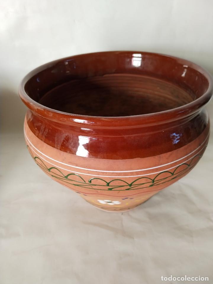 Antig&uuml;edades: macetero de ceramica vidriada - Foto 5