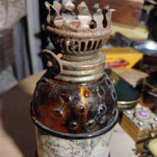 Antigüedades: ANTIGUA LAMPARA DE CRISTAL CON MAPA-MUNDI 13 CM