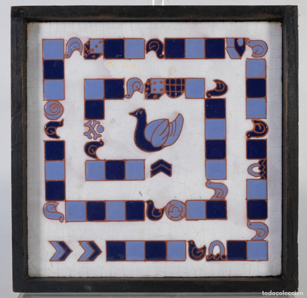 Antig&uuml;edades: Azulejo en loza siglo XX - Foto 1