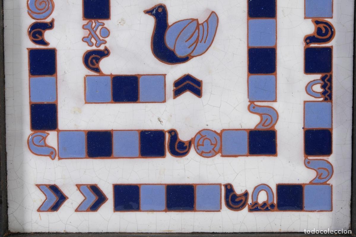 Antig&uuml;edades: Azulejo en loza siglo XX - Foto 3