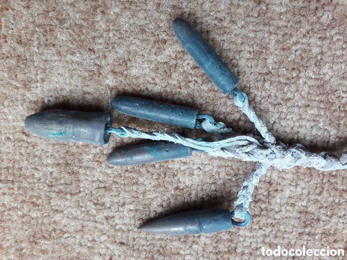 Antig&uuml;edades: Colgante hecho con balas - Foto 1