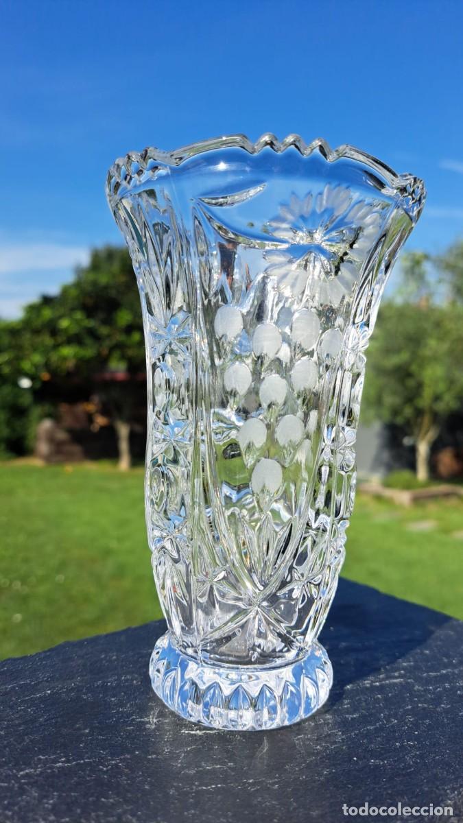 Antig&uuml;edades: Jarr&oacute;n / Florero de Cristal Tallado - Foto 5