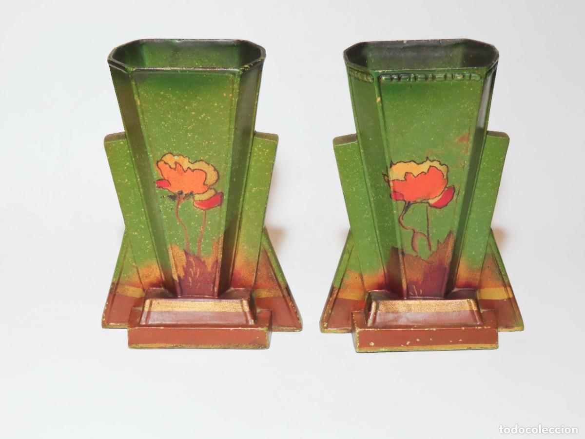 Antig&uuml;edades: PAR DE JARRONES ART DECO WILTON - Foto 1