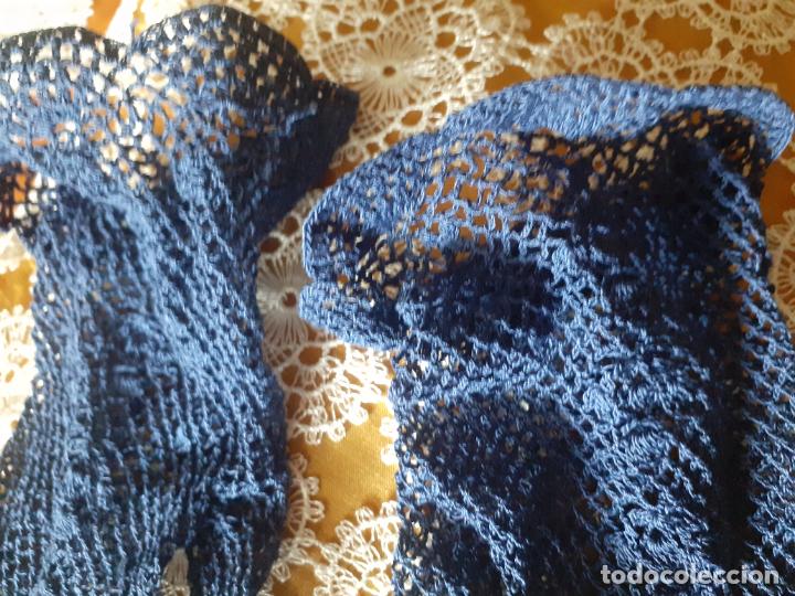 Antig&uuml;edades: Guantes de ganchillo azul - Foto 2