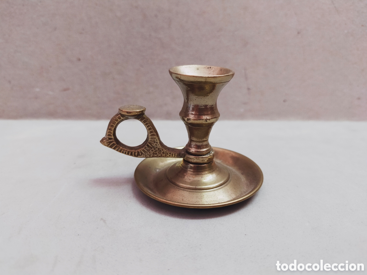 Antig&uuml;edades: CANDELERO PALMATORIA EN BRONCE. - Foto 3