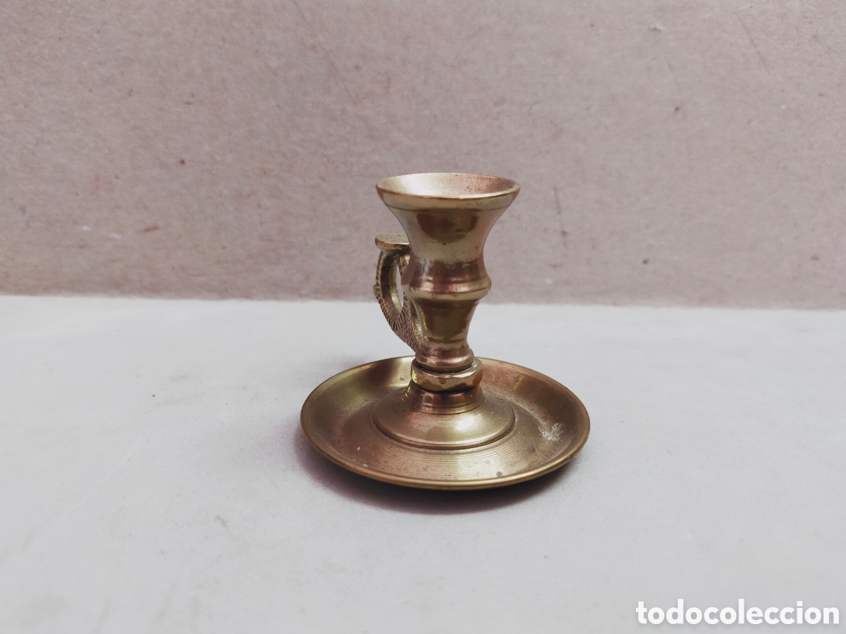 Antig&uuml;edades: CANDELERO PALMATORIA EN BRONCE. - Foto 4