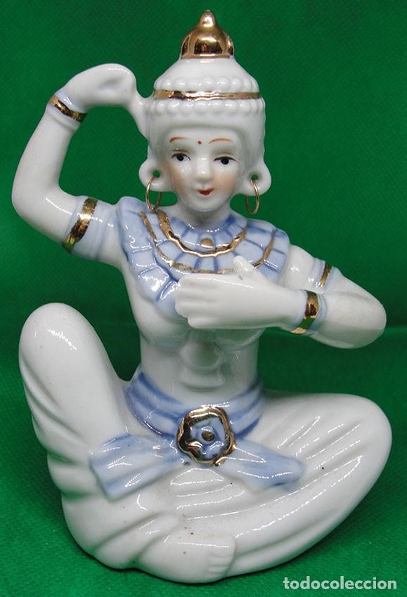 Antig&uuml;edades: BUDA PORCELANA BAILARINA TAILANDESA - ENTREGA EN MANO -