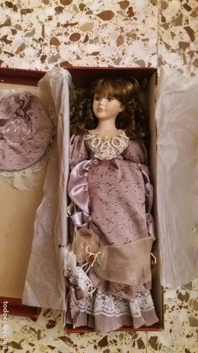 Antig&uuml;edades: Mu&ntilde;eca Porcelana Regal Arts - Foto 3