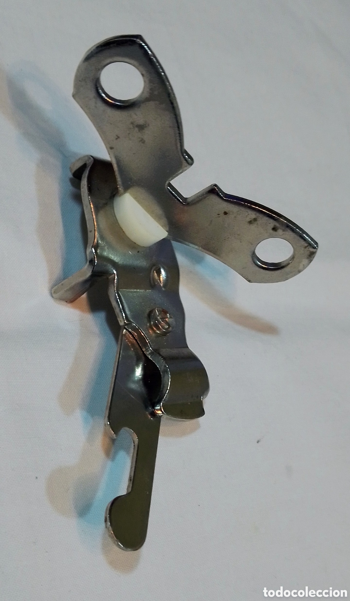 Antig&uuml;edades: ABRELATAS DE ESPIGUILLA