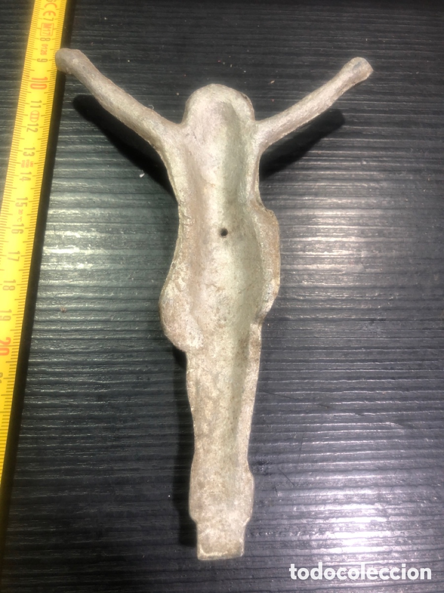 Antig&uuml;edades: Antiguo cristo en calamina (L91) - Foto 2