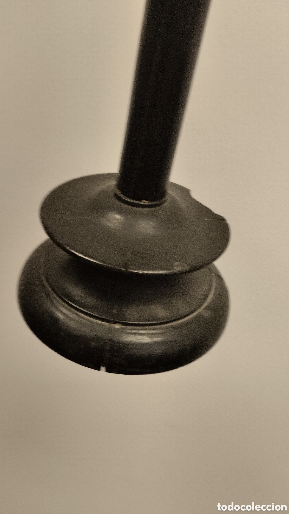 Antig&uuml;edades: Crucifijo en madera 66x35. - Foto 13