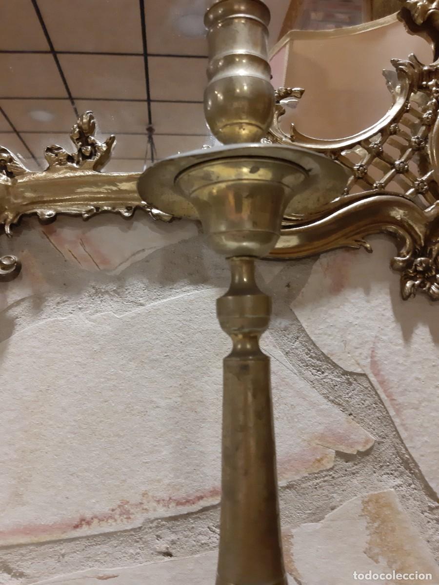 Antig&uuml;edades: CANDELABRO DE BRONCE S XIX - Foto 5