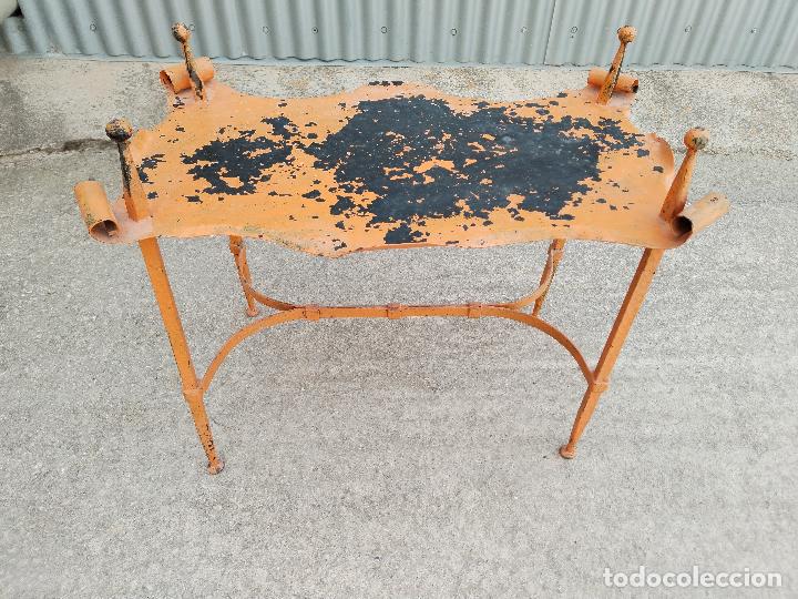 Antig&uuml;edades: mesa en forja de hierro - Foto 3