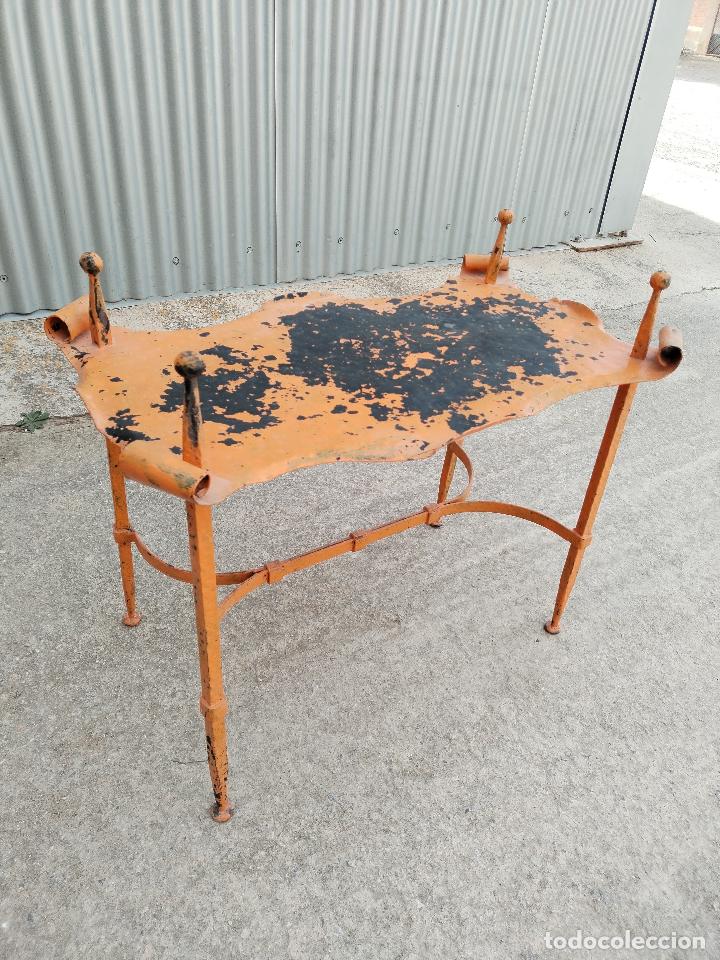 Antig&uuml;edades: mesa en forja de hierro - Foto 5