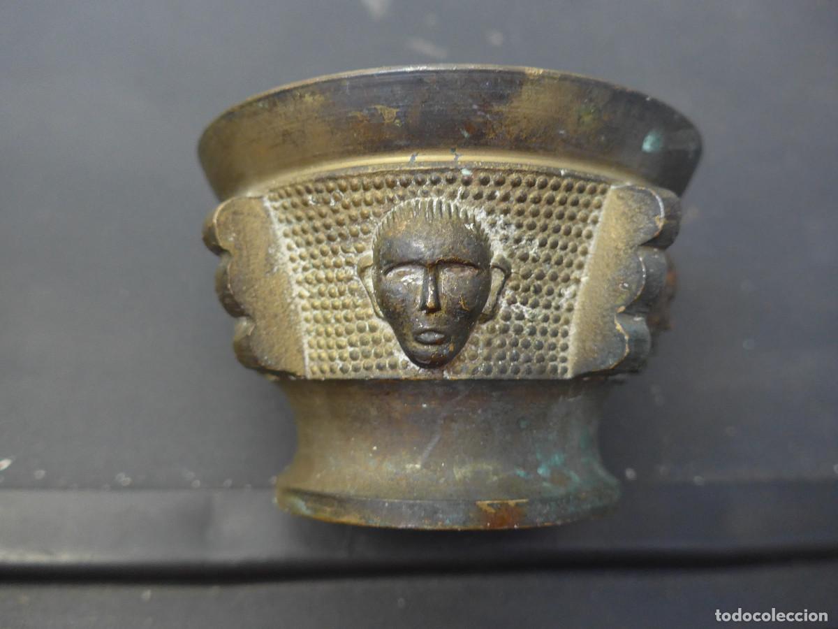Antig&uuml;edades: MORTERO ALMIREZ DE BRONCE CON CARAS Y COSTILLAS - Foto 4